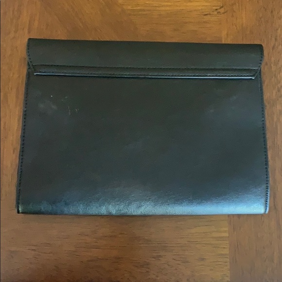 Express faux leather envelope clutch - Picture 2 of 4